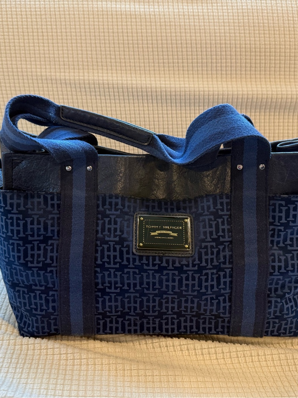 Tommy Hilfiger Roma Monogram Jacquard Tote (Navy) 2016-2020 product